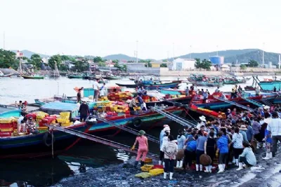 DU LỊCH CỬA LÒ: HÀ NỘI - CỬA LÒ - QUÊ BÁC
