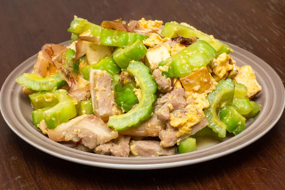 Chanpuru- món mướp đắng xào của vùng Okinawa