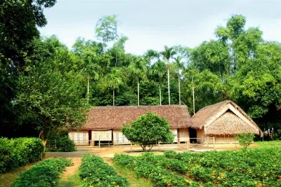 DU LỊCH CỬA LÒ: HÀ NỘI - CỬA LÒ - QUÊ BÁC